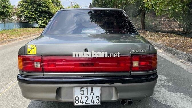 Xe ít dùng nên bán hiệu Mazda 323