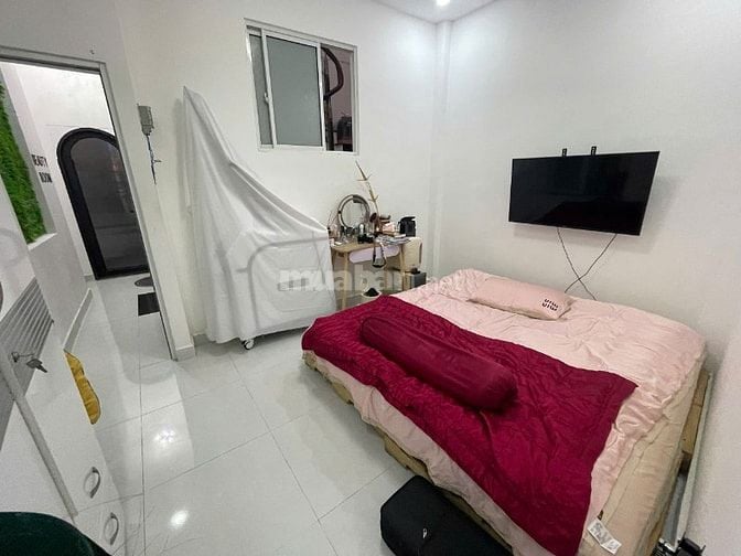 NHÀ MỚI 489A Huỳnh Văn Bánh hẻm thông Trường Sa - 3PN 3WC