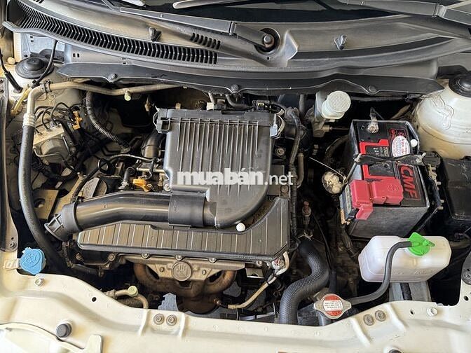 Suzuki swift 2013 nhập
