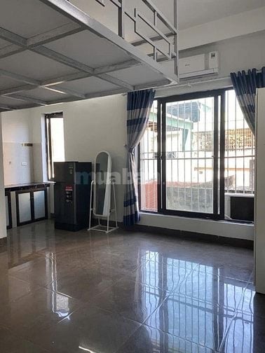 Cho thuê căn hộ khép kín gần Bách Kinh Xây