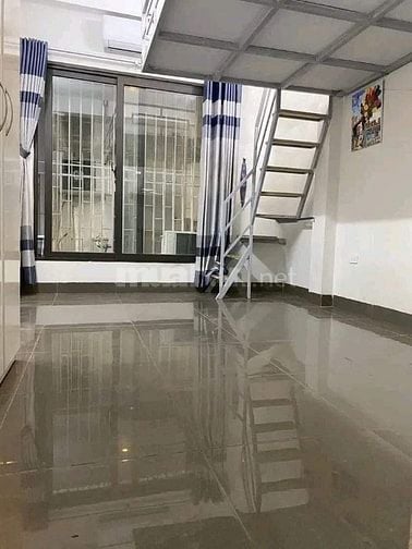 Cho thuê căn hộ khép kín gần Bách Kinh Xây