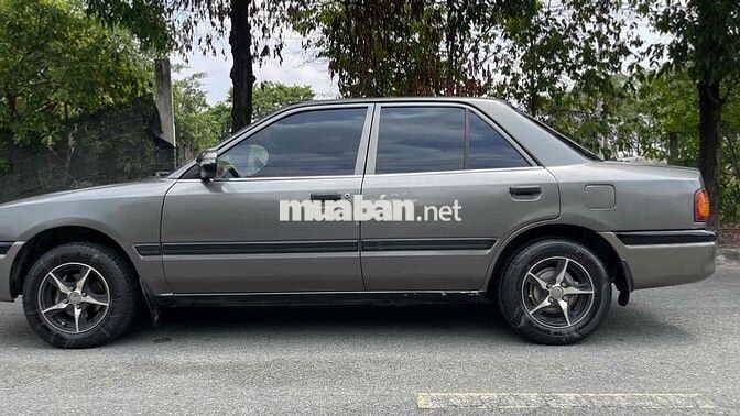 Xe ít dùng nên bán hiệu Mazda 323