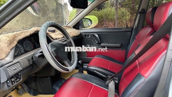 Xe ít dùng nên bán hiệu Mazda 323