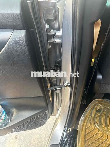Toyota Innova 2019 2.0 E xem xe tại tp cần thơ