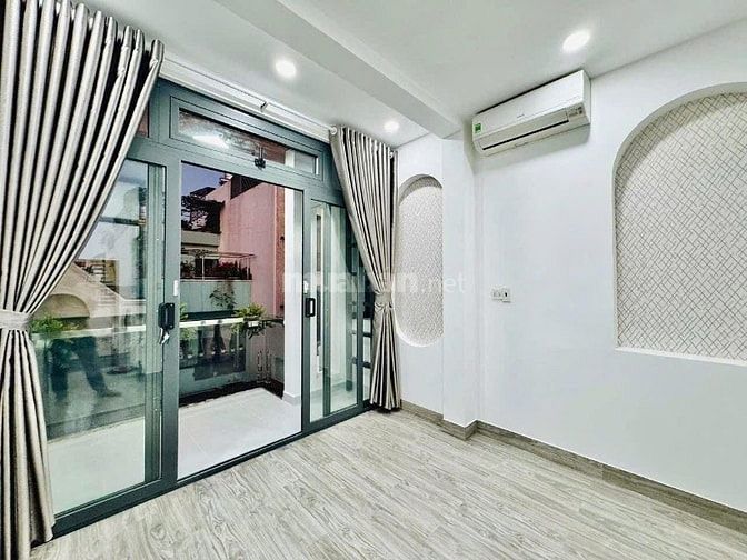 Chủ cần tiền gấp, bán nhà gần trường tiểu học Trần Văn Đang, 49m2 2tỷ7