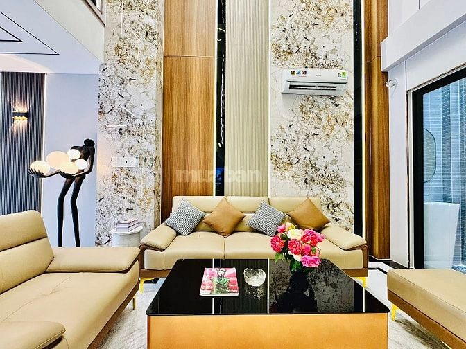 Bán nhà ngay chợ Tân Bình ở Lý Thường Kiệt, P8 | Giá 3 tỷ 470| DT 48m2