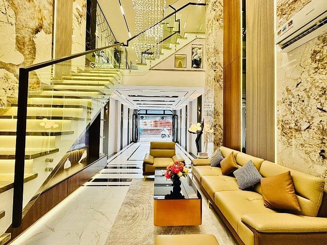 Bán nhà ngay chợ Tân Bình ở Lý Thường Kiệt, P8 | Giá 3 tỷ 470| DT 48m2