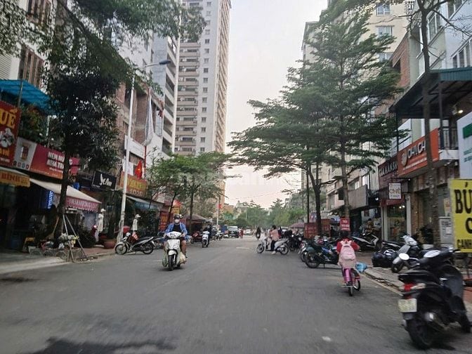 Bán liền kề Văn khê 82,5m² trục chính đườnglớn kinh doanh dãy đẹp nhất
