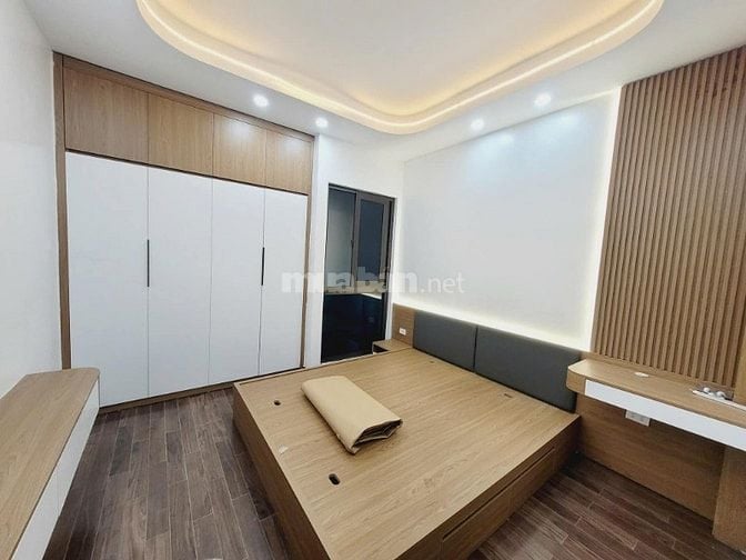 🏠Tôi chính chủ Bán nhà Cầu Giấy 46m2 NGÕ THẲNG TẮP- Ô TÔ- KINH DOANH 