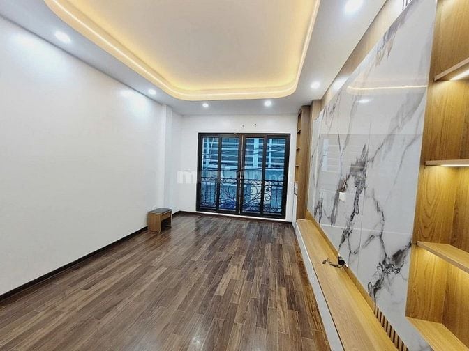 🏠Tôi chính chủ Bán nhà Cầu Giấy 46m2 NGÕ THẲNG TẮP- Ô TÔ- KINH DOANH 
