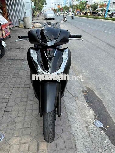 Honda SH 160 ABS | bản đặc biệt lướt
