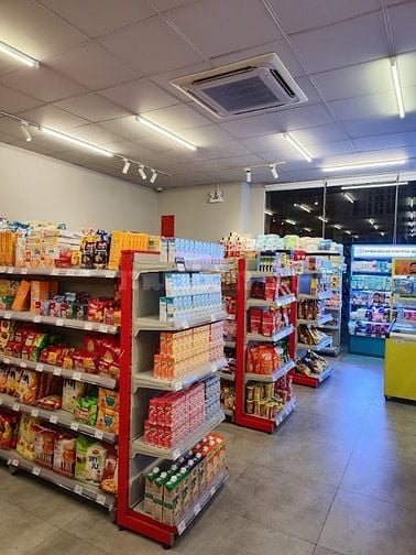 TUYỂN GẤP LĐPT ĐI LÀM NGAY TẠI QUẬN 8 THU NHẬP HẤP DẪN