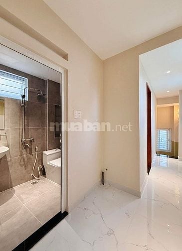 Bán gấp nhà 2PN đường An Dương Vương Quận5 giảm ngay 100tr cho chủ mới