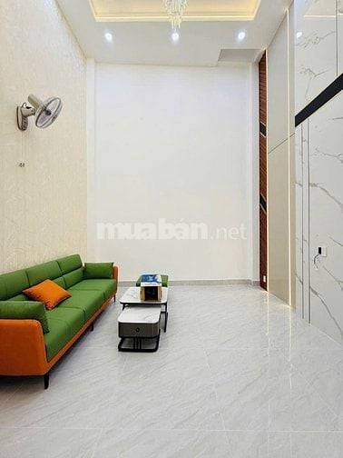 Bán gấp căn 52,5m2 giá 2 tỷ 390 triệu đường Lê Lai, phường 3, Gò Vấp.