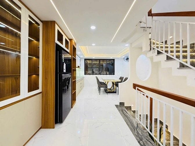 Bán gấp căn 52,5m2 giá 2 tỷ 390 triệu đường Lê Lai, phường 3, Gò Vấp.