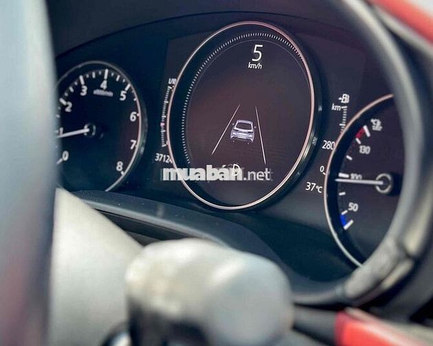 Mazda 3 2020 2.0L Sport Signature Luxury-37.000 Km