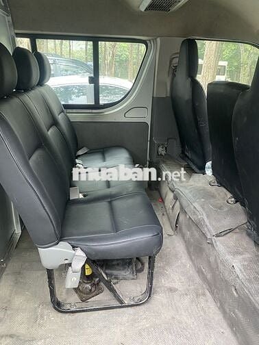 Toyota Hiace 2008 Commuter 2.5 - 230000 km