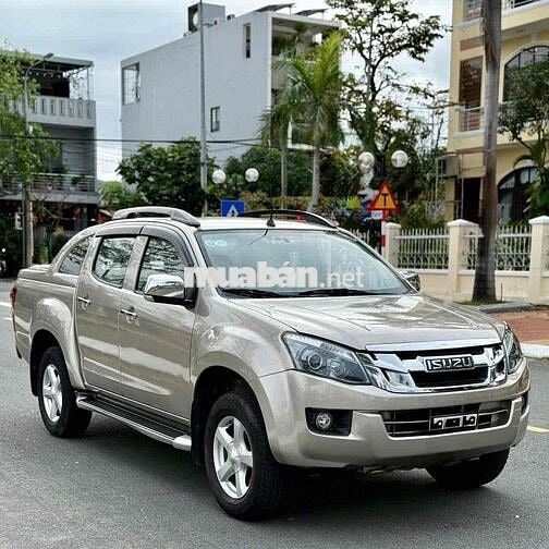 Isuzu Dmax 2016 LS 2.5 4X4 AT - 8454 km