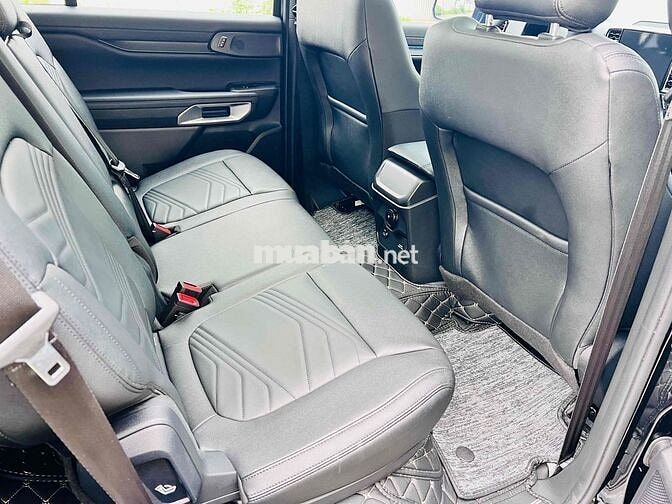 Ford Everest 2024 Titanium Plus 2.0L 4x4 - 600km