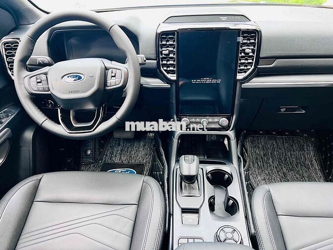 Ford Everest 2024 Titanium Plus 2.0L 4x4 - 600km