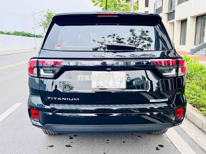 Ford Everest 2024 Titanium Plus 2.0L 4x4 - 600km
