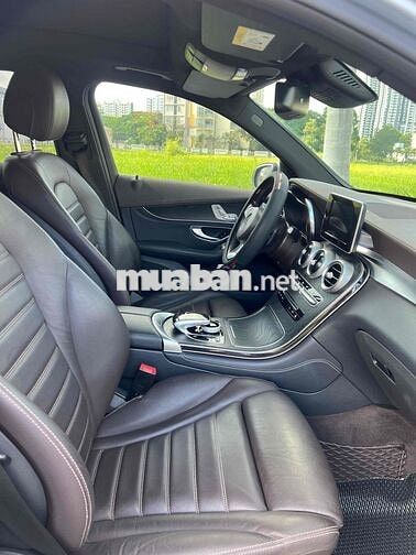 Mercedes Benz GLC Class 2017 300 4matic 1 chủ sài