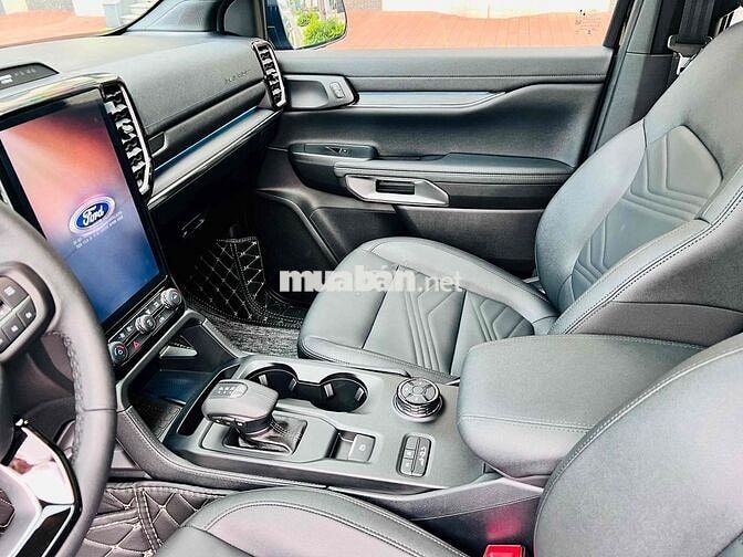 Ford Everest 2024 Titanium Plus 2.0L 4x4 - 600km