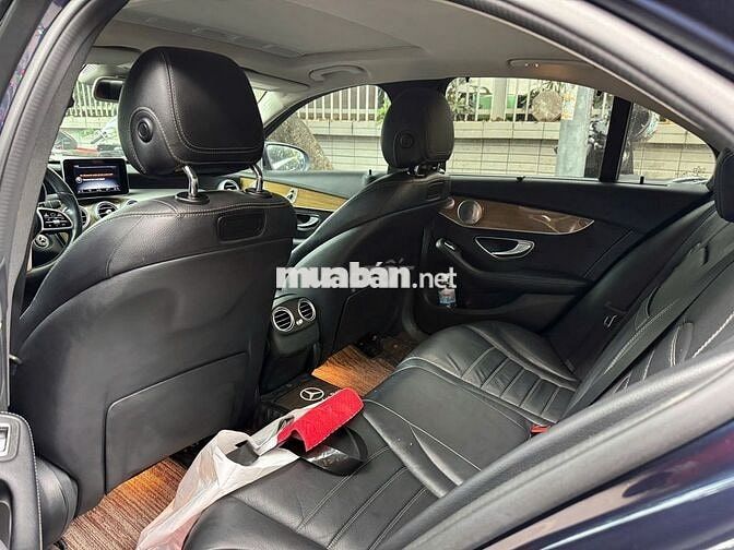 Mercedes Benz C Class 2016 C250 - 85000 km