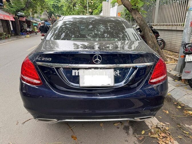 Mercedes Benz C Class 2016 C250 - 85000 km