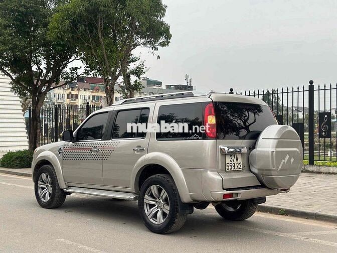 Ford Everest 2009 2.5L 4x4 MT
