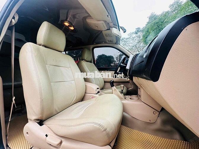 Ford Everest 2009 2.5L 4x4 MT