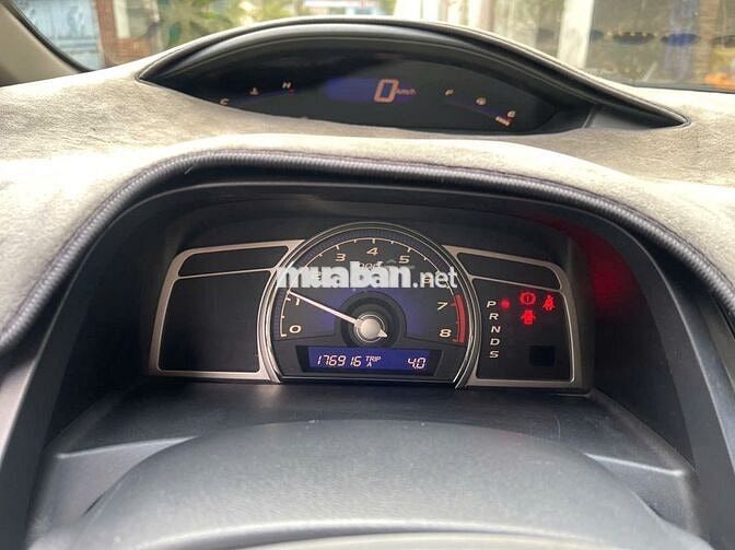 Honda Civic 2008 2.0 AT - 175000 km