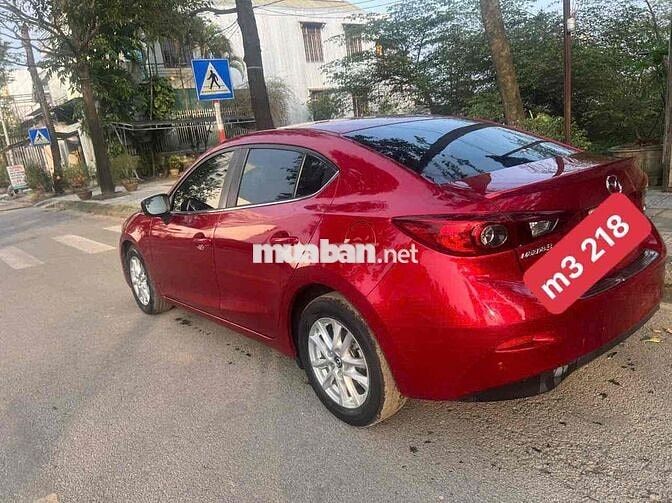Mazda 3 2018 1.5 AT Sedan - 70000 km