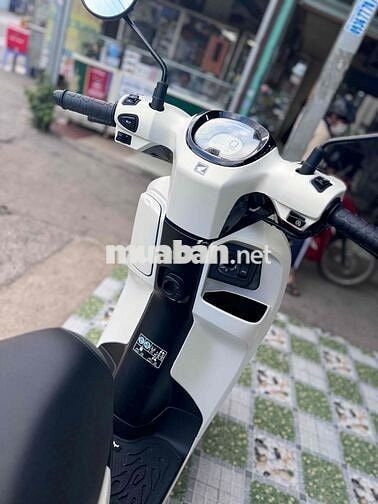 Scoopy 110 Trắng 2025 Mẫu Mới odo 300km