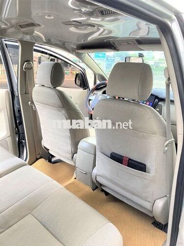 Bán INNOVA 2015E màu bạc Zin xe nhà chínhchủ 287tr