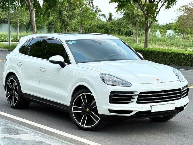 Bán Porsche Cayenne • Odo : 30.000 mls • Sản xuất : 2021 - xe hoàn hảo