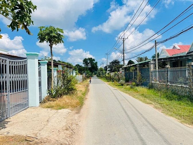 CHÍNH CHỦ CẦN BÁN ĐẤT THỔ CƯ (7×30) TẠI CỦ CHI – SỔ RIÊNG, GIÁ RẺ BẤT 