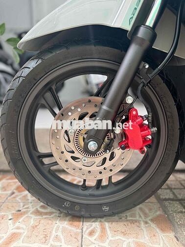 SH 125 ABS Xám Xi Măng 2025 odo 2km Mới 99.99%