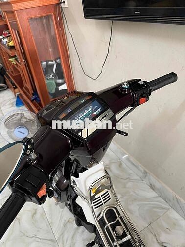 super 99 máy thái sườn vip bấm điện bs 5678