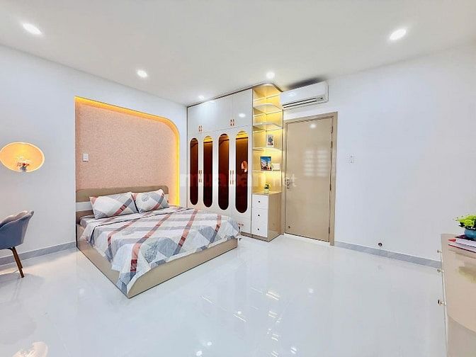 Kẹt vốn bán nhà hẻm ô tô giá 2,33 tỷ. Đường 18, HBC, Thủ Đức. Sổ sẵn