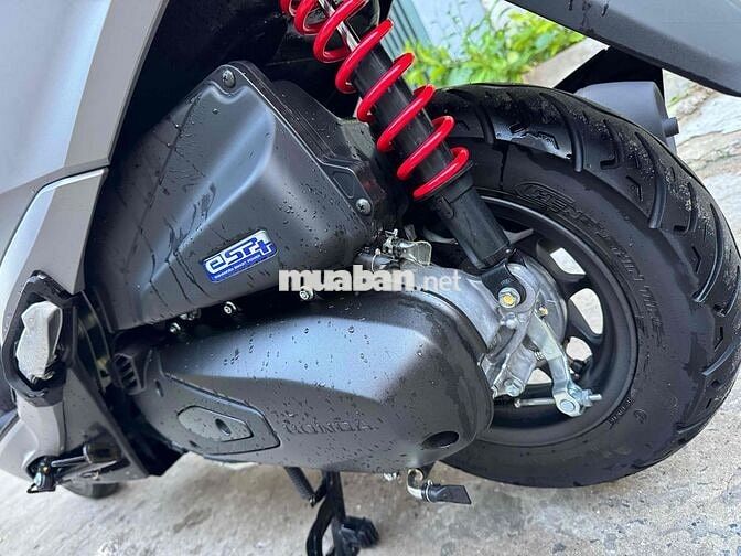 LEAD 2024 ODO 1200k 
