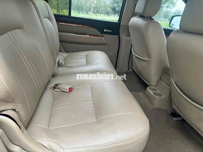 Ford Everest 2010 2.5L 4x2 AT - 140000 km