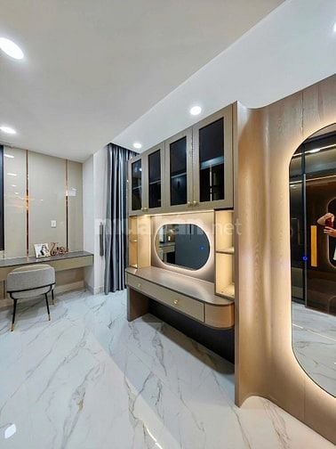 CHỦ N.G.Ộ.P ĐỂ GIÁ CHỐT 5TỶ150 NHÀ TÔ HIẾN THÀNH QUẬN 10 - HẺM XE HƠI 