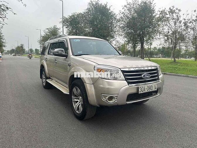 Ford Everest 2010 2.5L 4x2 AT - 140000 km
