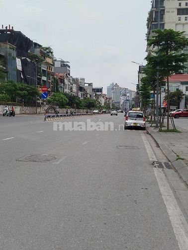 BÁN ĐẤT MẶT ĐƯỜNG NGHI TÀM, TÂY HỒ,4 LÀN ÔTÔ, 400M, MẶTTIỀN 13M,215TỶ