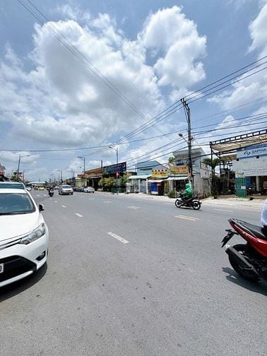  NHÀ LẦU KIẾN TRÚC HIỆN ĐẠI. CÁCH BỜ KÈ CÁI SƠN 20m