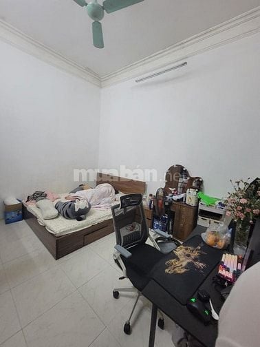 BÁN ĐẤT TẶNG NHÀ PHỐ LẠC LONG QUÂN, TÂY HỒ 63M, 14,1 TỶ 