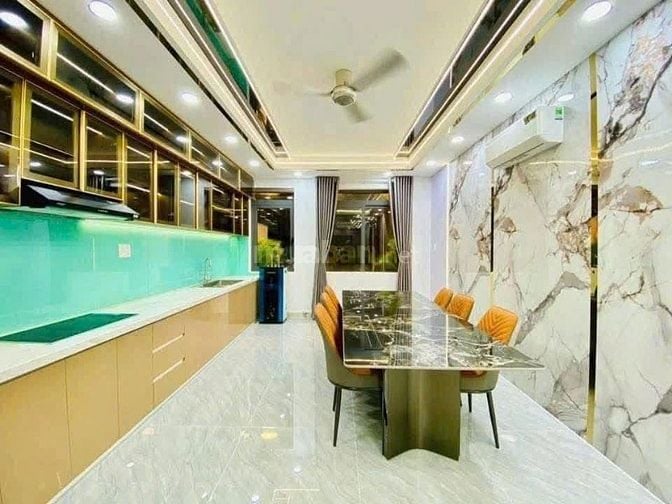 VN Mừng đại lễ 30/4, Có giá Tốt cho Cặp Siêu Phẩm 1/ Dương Thị Mười -