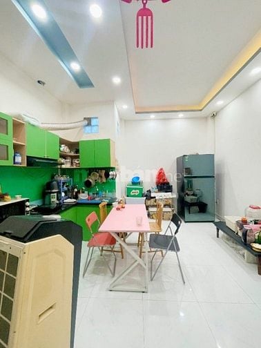 Bán nhà đường Trần Khắc Chân, Phường Tân Định, Quận 1, Giá 3 tỷ 867