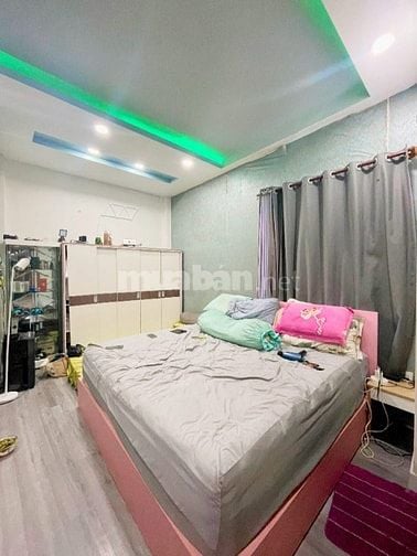 Bán nhà đường Trần Khắc Chân, Phường Tân Định, Quận 1, Giá 3 tỷ 867